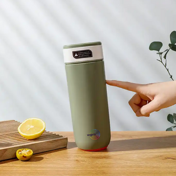 Discover durability in our expertly crafted Suction Vacuum Mug, made with high-quality materials.