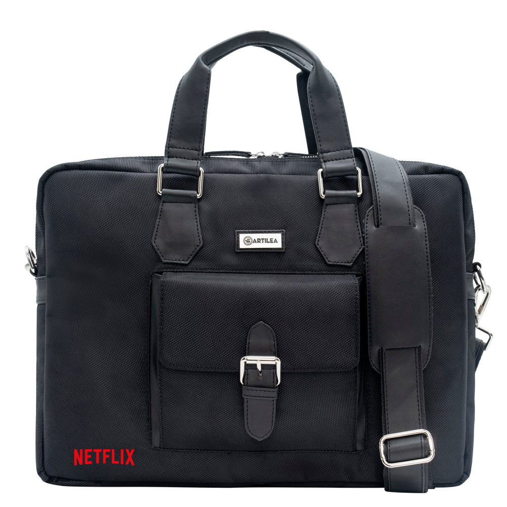 Discover executive sophistication in our meticulously crafted On-the-Go Laptop Bag – a perfect blend of luxury, durability, and ergonomic design for modern professionals.